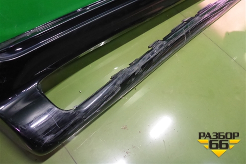 Накладка на порог наружная правая на подножку (5177360160) для Toyota Land Cruiser (200) с 2008г