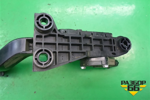 Педаль газа электронная (327261J500) для Hyundai Solaris с 2010-2016г