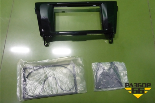 Рамка магнитолы (2-Din новая) (RNS-N10A) (RNSN10A) для Nissan Qashqai (J11E) с 2013г