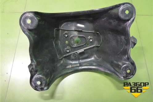 Кронштейн крепления запасного колеса (5190842050) для Toyota Rav-4 с 2006-2013г