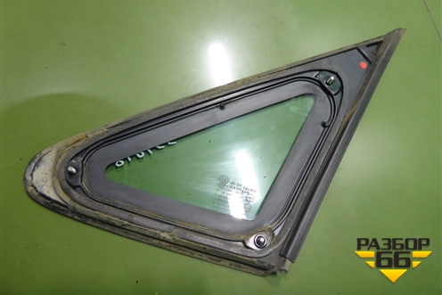 Стекло глухое правое (переднее) (96261555) для Chevrolet Rezzo с 2003г