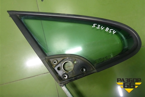 Стекло двери передней правой форточка (920287) для Peugeot 307 с 2001-2007г