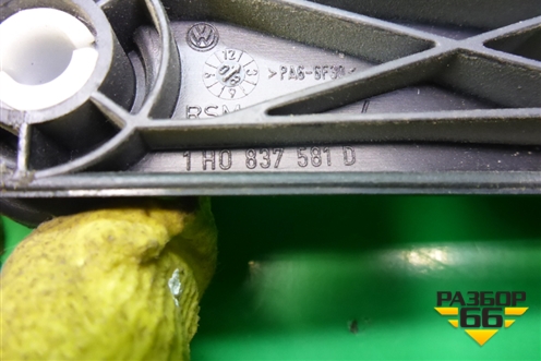 Ручка стеклоподъёмника (1H0837581D) для Skoda Octavia (А4) с 1997-2011г