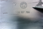 Обшивка стойки задняя нижняя правая (1U4867768) для Skoda Octavia (А4) с 1997-2011г