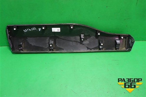 Накладка двери задней правой (7507742040) для Toyota Rav-4 с 2018г