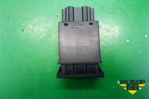 Кнопка открывания лючка бензобака (1J0959833C) для Skoda Octavia (А4) с 1997-2011г