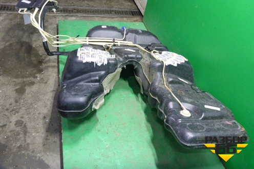 Бак топливный (бензин) (7L0201085C) для Volkswagen Touareg c 2002-2010г