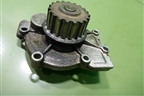 Насос водяной помпа (2.4л B5244S) для Volvo S40 с 2004-2012г