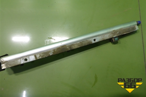 Рейка топливная рампа (2.4л B5244S) (30750637) для Volvo S40 с 2004-2012г