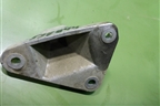 Кронштейн (2.4л B5244S) (8670236) для Volvo S40 с 2004-2012г