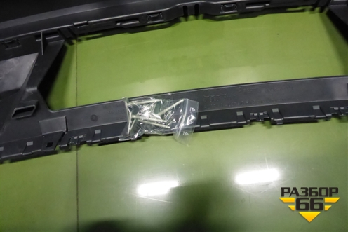 Бампер задний (до 2019г под парктроник новый) (8W5807511F) для Audi A4 (В9) с 2015г