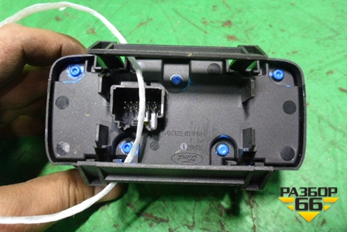 Модуль управления света фар (под передение ПТФ) (8A6T13A024BB) для Ford Fiesta с 2008-2015г