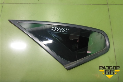 Стекло глухое левое (седан) (8650440) для Volvo S40 с 2004-2012г