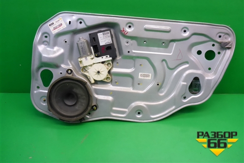 Стеклоподъёмник электрический передний правый (8679081) для Volvo S40 с 2004-2012г