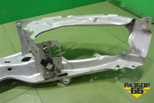 Панель передняя для Volvo S40 с 2004-2012г