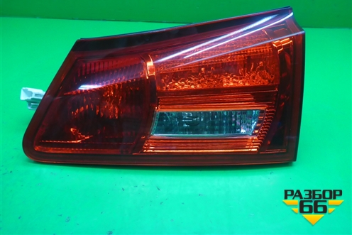 Фонарь задний внутренний правый (до 2008г) (8158153071) для Lexus IS-250 с 2005-2013г