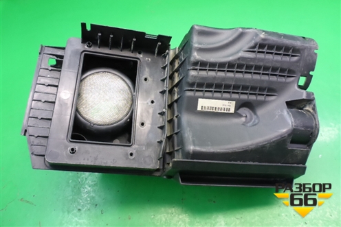 Корпус воздушного фильтра (2.4л B5244S) (30677532) для Volvo S40 с 2004-2012г