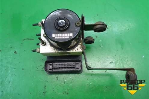 Блок ABS (30647853) для Volvo S40 с 2004-2012г