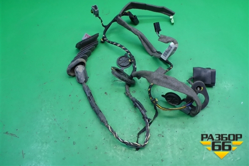 Проводка двери передней правой для Volvo S40 с 2004-2012г