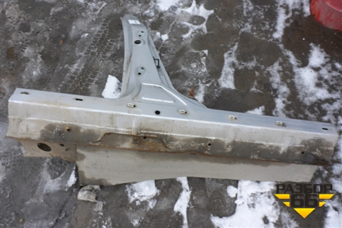 Порог со стойкой правый для Volvo S40 с 2004-2012г