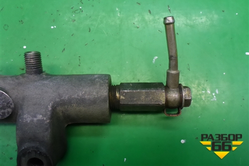 Рейка топливная рампа (2.2л YD22) для Nissan X-Trail (Т30) с 2000-2007г