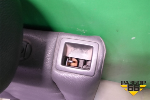 Сиденья комплект (с AIR BAG подогрев) для Volkswagen Touareg c 2002-2010г
