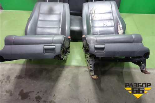 Сиденья комплект (с AIR BAG подогрев) для Volkswagen Touareg c 2002-2010г