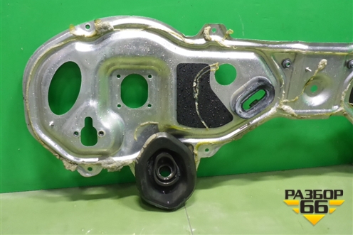 Щит моторный (7L6863911) для Volkswagen Touareg c 2002-2010г