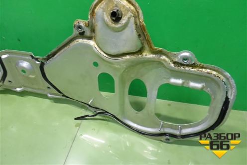 Щит моторный (7L6863911) для Volkswagen Touareg c 2002-2010г