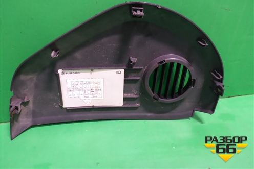 Накладка на торпедо (боковая левая) (7L6857175) для Volkswagen Touareg c 2002-2010г