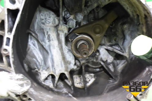 МКПП (2.2л YD22) для Nissan X-Trail (Т30) с 2000-2007г