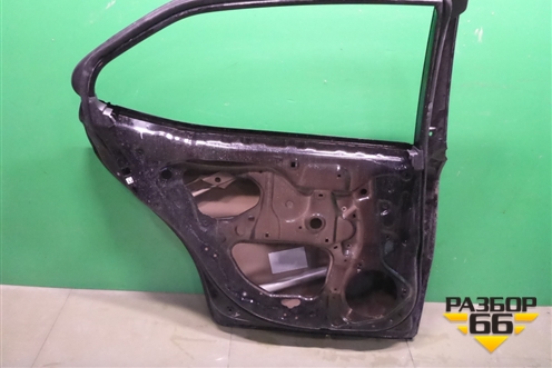 Дверь задняя левая (6700406320) для Toyota Camry V70 с 2017г