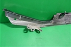 Кронштейн переднего крыла левый (7L6805175D) для Volkswagen Touareg c 2002-2010г