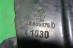Кронштейн переднего крыла левый (7L6805175D) для Volkswagen Touareg c 2002-2010г