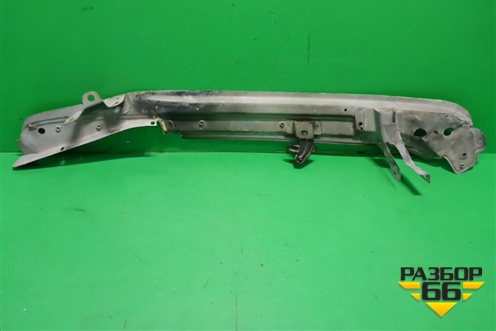 Кронштейн переднего крыла правый (7L6805176D) для Volkswagen Touareg c 2002-2010г