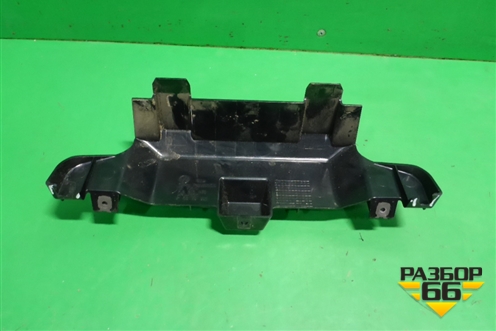 Кронштейн (щитка приборов) (7L6858435) для Volkswagen Touareg c 2002-2010г