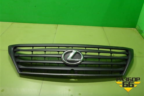 Решетка радиатора (до 2012г под камеру) (5310160521) для Lexus LX-570 с 2007-2015г