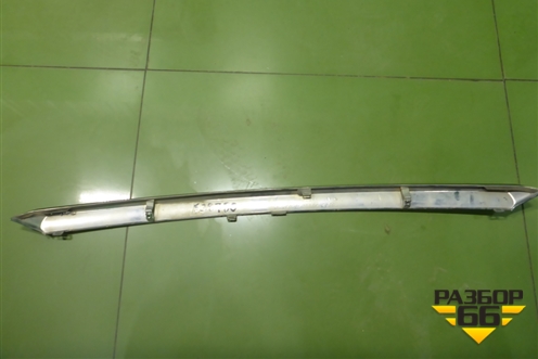 Накладка двери багажника (7681248110) для Lexus RX 350 c 2015г