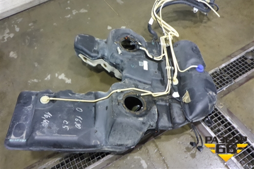 Бак топливный (7L0201085) для Volkswagen Touareg c 2002-2010г