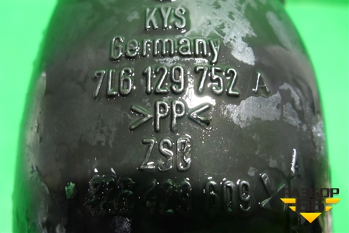 Патрубок воздуховода (3.2л BAA-VR6 АКПП) (7L6129752A) для Volkswagen Touareg c 2002-2010г