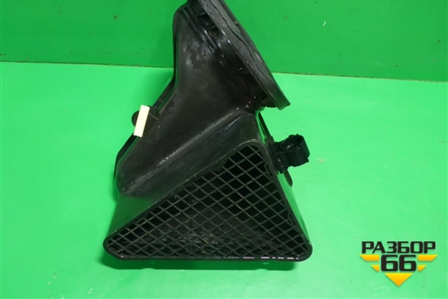 Воздухозаборник отопителя (7L0819049) для Volkswagen Touareg c 2002-2010г