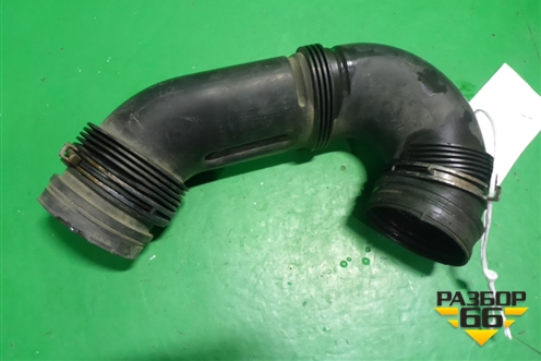 Патрубок воздушного фильтра (7L0129684A) для Volkswagen Touareg c 2002-2010г