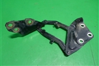 Петля капота правая (7L6819511A) для Volkswagen Touareg c 2002-2010г