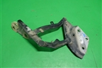 Петля капота правая (7L6819511A) для Volkswagen Touareg c 2002-2010г