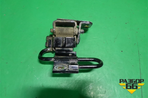Петля двери задней правой нижняя (7L0833412) для Volkswagen Touareg c 2002-2010г