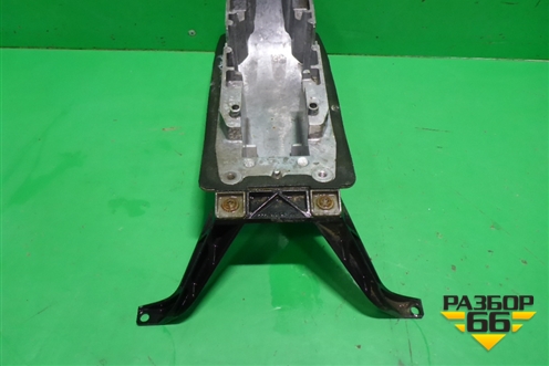 Кронштейн кулисы КПП (АКПП) (7L6713095B) для Volkswagen Touareg c 2002-2010г