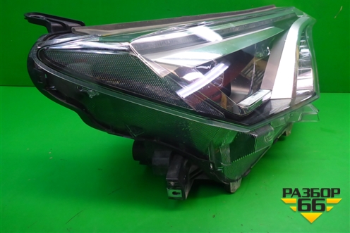 Фара правая (после 2015г LED без блока) (8114542680) для Toyota Rav-4 с 2012-2019г