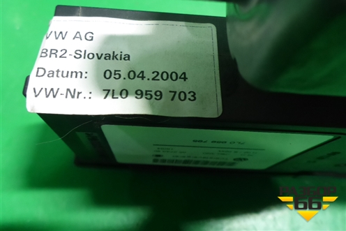 Моторчик стеклоподъёмника задний левый (7L0959703) для Volkswagen Touareg c 2002-2010г