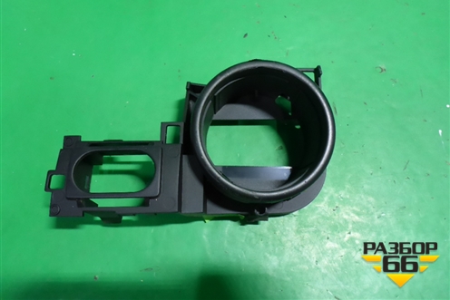 Кронштейн (модуля управлением света фар) (7L6858503T) для Volkswagen Touareg c 2002-2010г