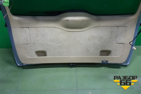Дверь багажника со стеклом для Volkswagen Touareg c 2002-2010г